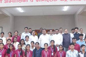 पालघर जिल्ह्याचे पालकमंत्री